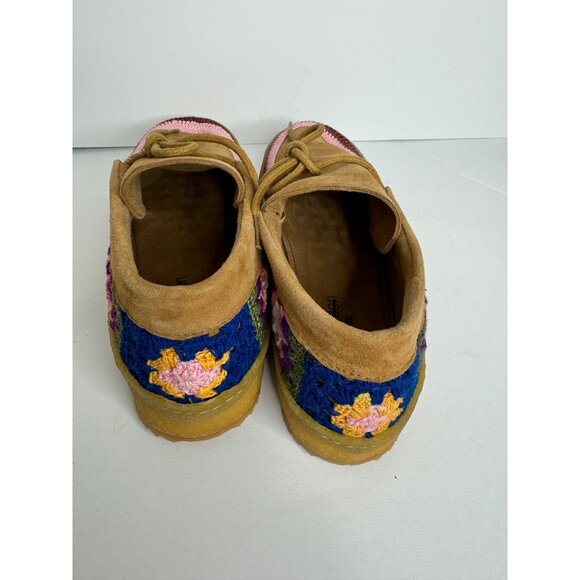 Tan Moccasins with Colorful Accents - Picture 4 of 7